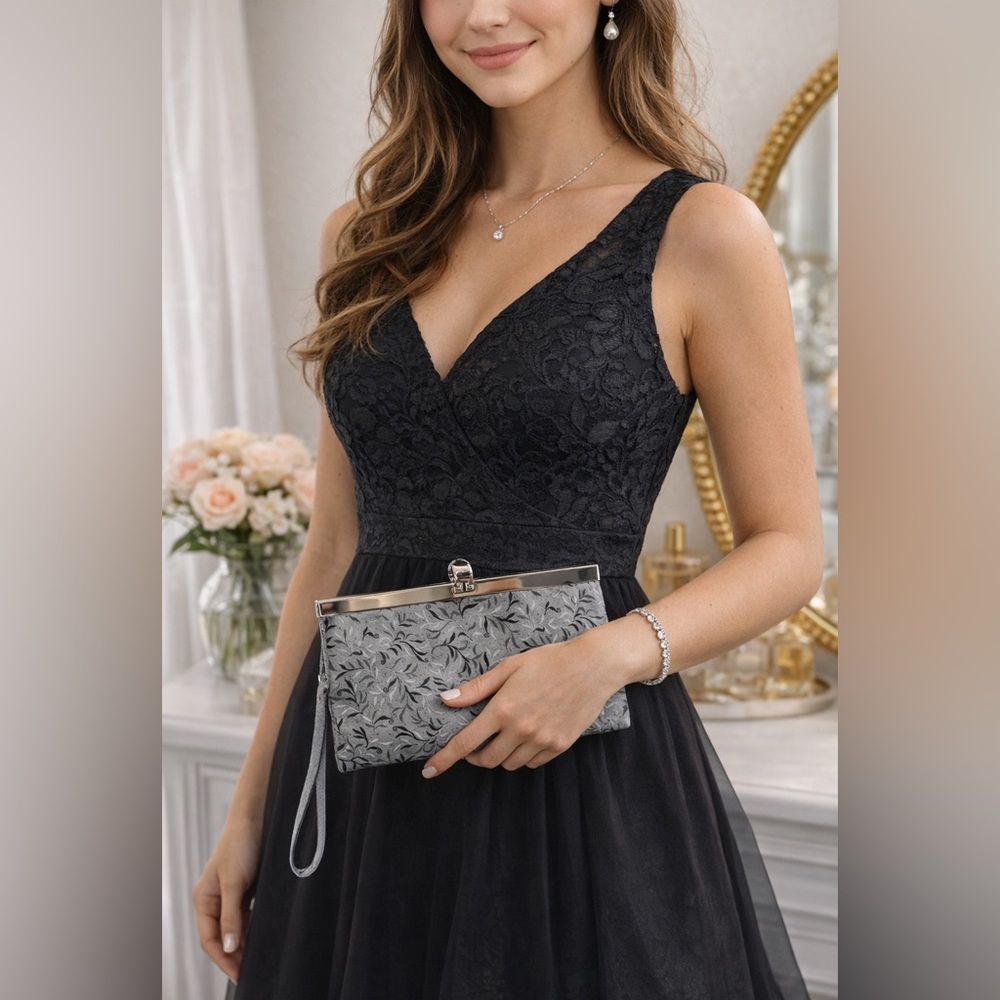 Y2K Kisslock Clutch Gray Black Floral Evening Bag Wristlet Vintage Style